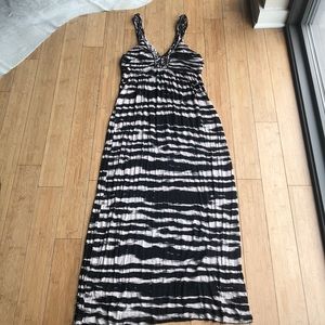 a.n.a. Black and Tan Maxi